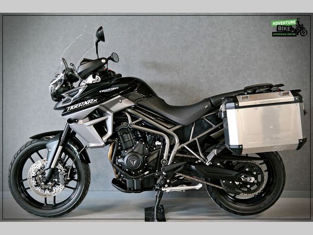 triumph - tiger-800-xrx