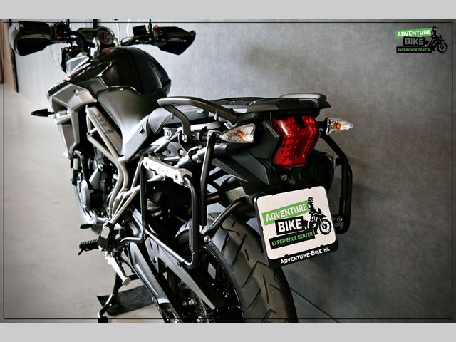 triumph - tiger-800-xrx