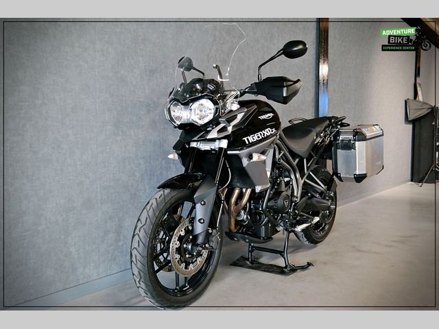 triumph - tiger-800-xrx