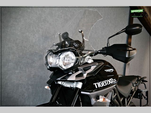 triumph - tiger-800-xrx