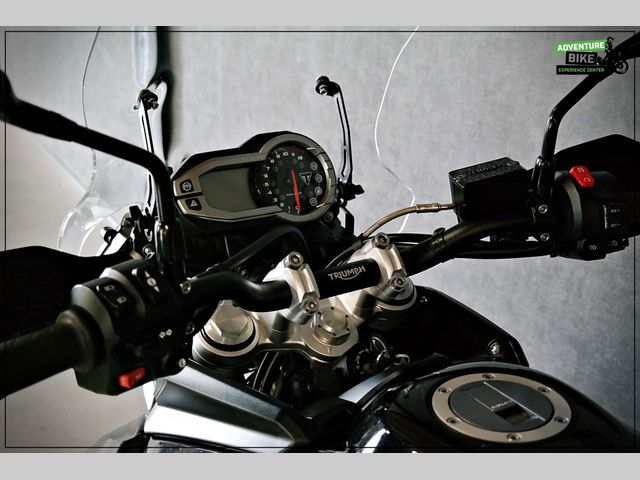 triumph - tiger-800-xrx