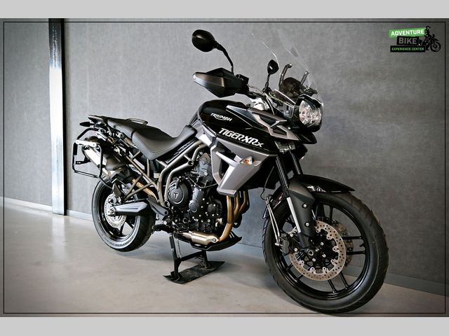 triumph - tiger-800-xrx