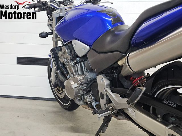 honda - cb-900-f-hornet
