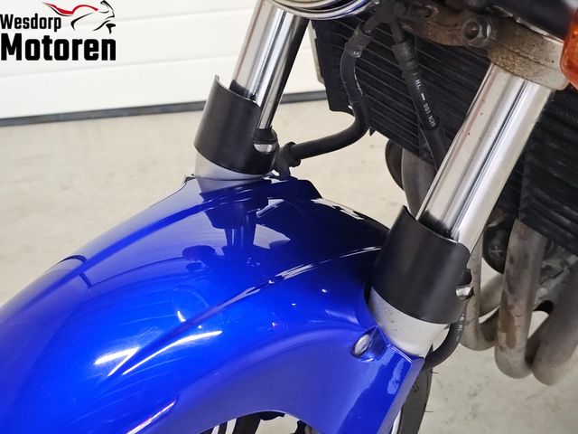 honda - cb-900-f-hornet