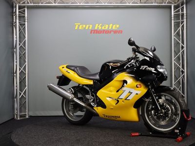 TRIUMPH TT 600 – foto 2