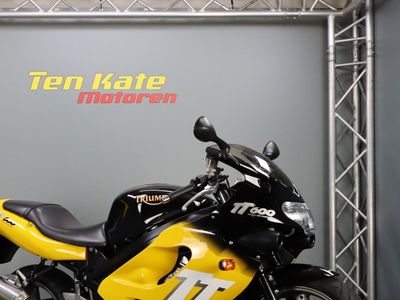 TRIUMPH TT 600 – foto 3