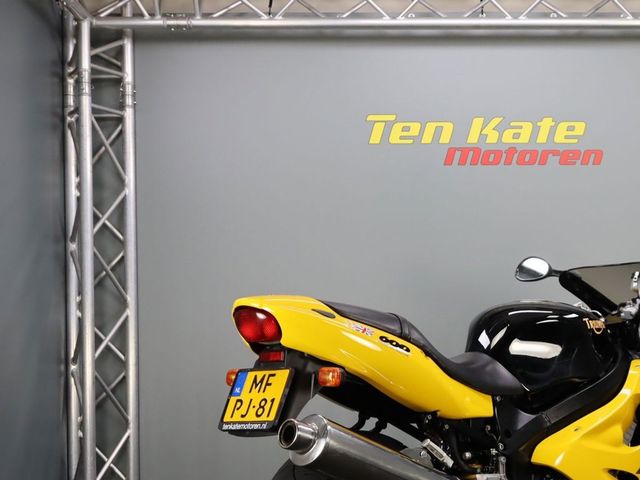 triumph - tt-600