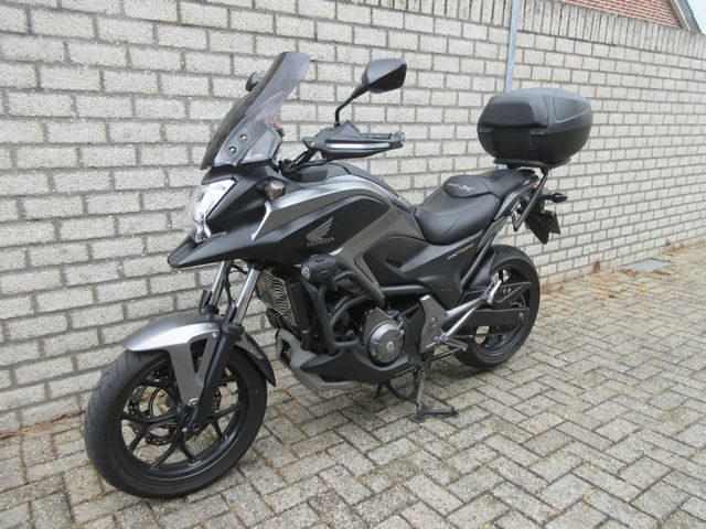 honda - nc-750-x-dct
