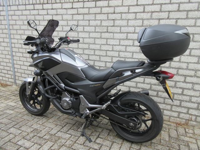 honda - nc-750-x-dct