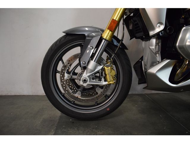 bmw - r-1250-r