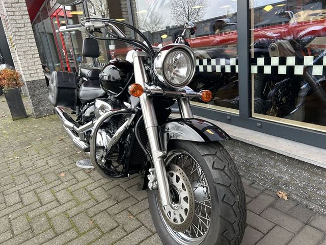 suzuki - c-800-intruder