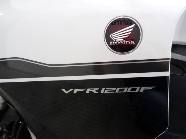 honda - vfr-1200-f-dct