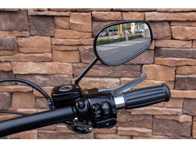 harley-davidson - street-bob-fxdb