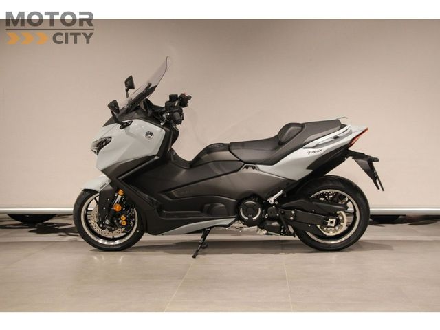 yamaha - tmax-tech-max-560