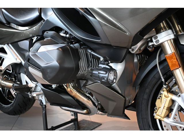 bmw - r-1250-rt