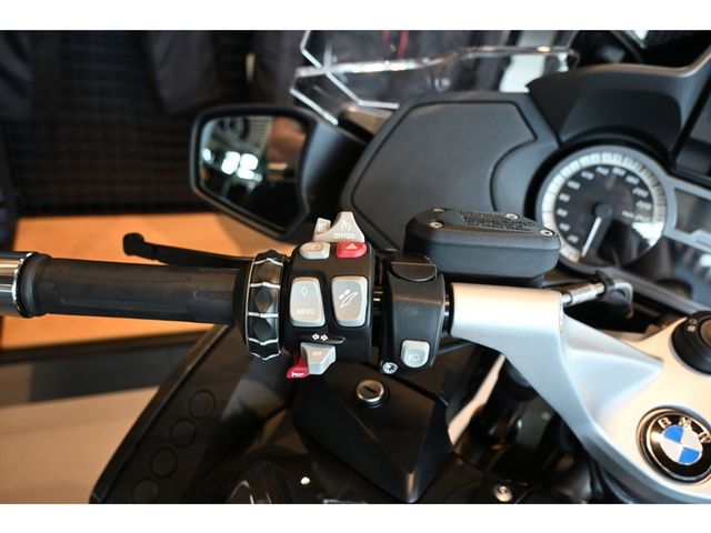 bmw - r-1250-rt