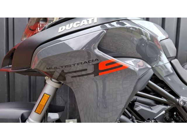 ducati - multistrada-v2-s