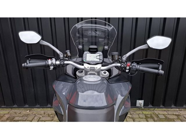 ducati - multistrada-v2-s