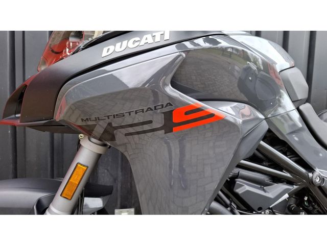 ducati - multistrada-v2-s