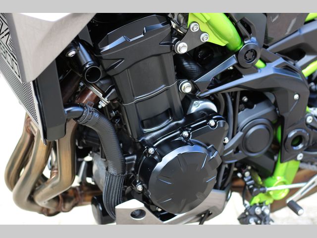 kawasaki - z900