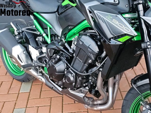 kawasaki - z900