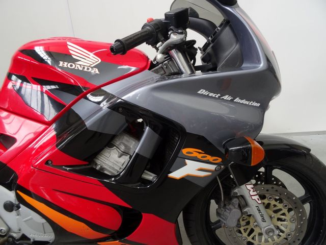 honda - cbr-600-f