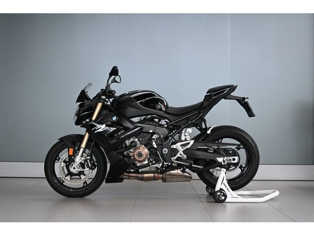 bmw - s-1000-r