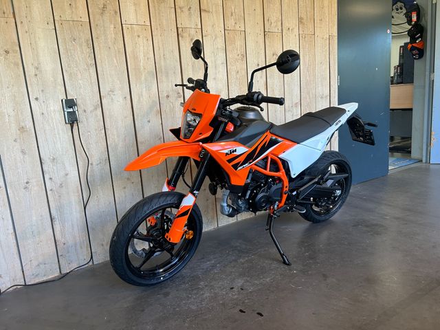 ktm - 125-smc-r
