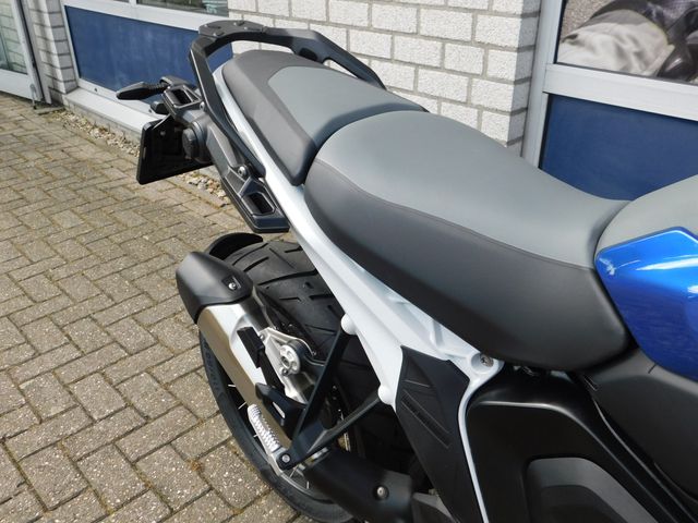bmw - r-1300-gs-trophy