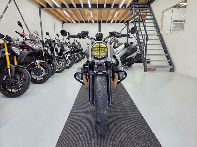 bmw - r-nine-t-scrambler