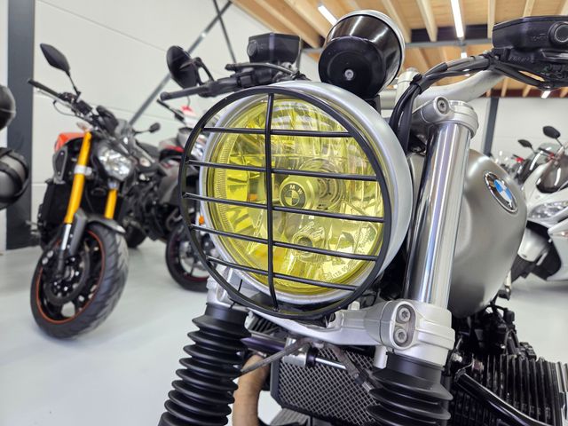 bmw - r-nine-t-scrambler
