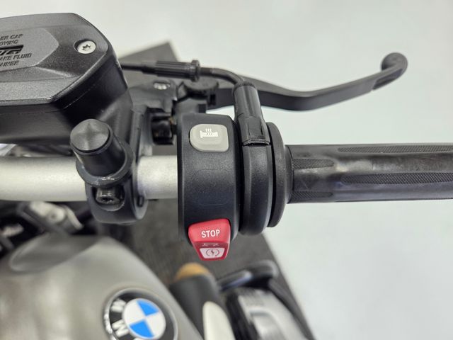 bmw - r-nine-t-scrambler
