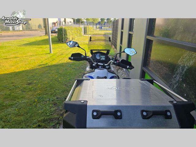 suzuki - v-strom-650-xta