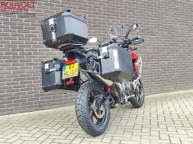 triumph - tiger-900-gt-pro