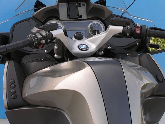 bmw - r-1200-rt