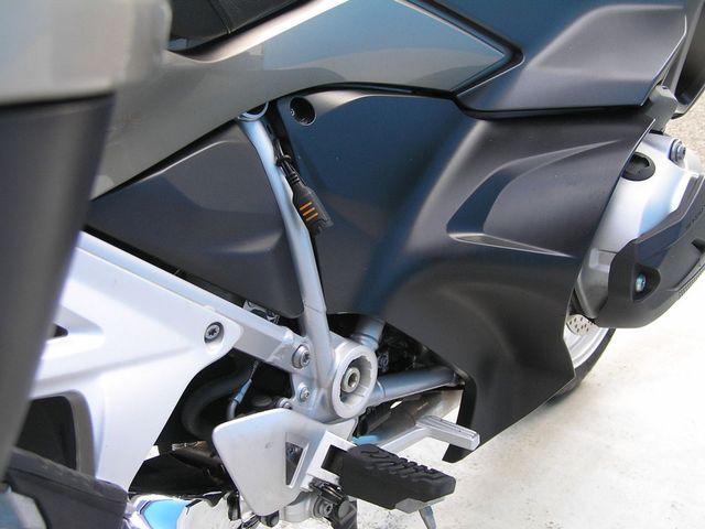bmw - r-1200-rt
