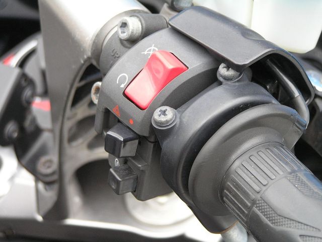kawasaki - gtr-1400