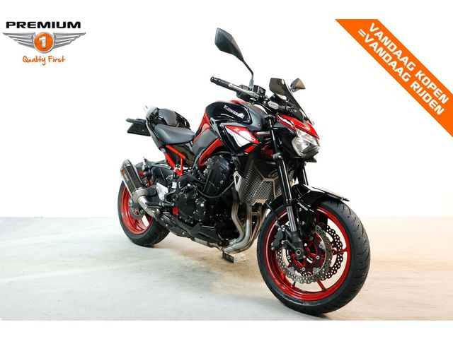 kawasaki - z900-performance