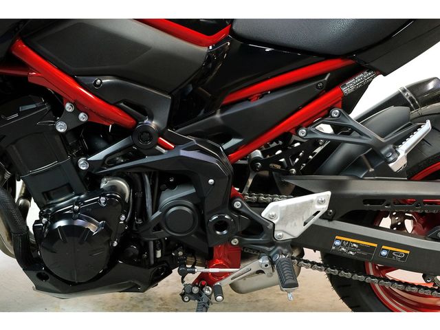 kawasaki - z900-performance