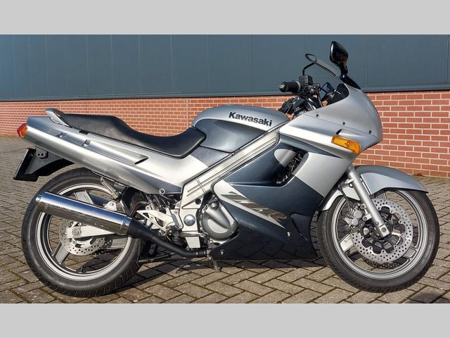kawasaki - zzr-250