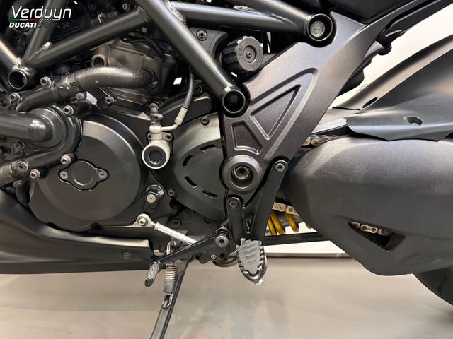 ducati - diavel-dark