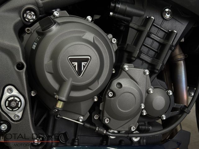 triumph - street-triple-s-a2