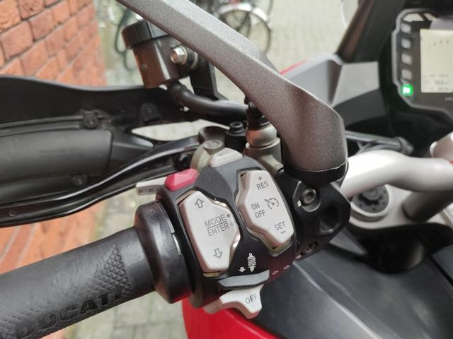 ducati - multistrada-1260-s
