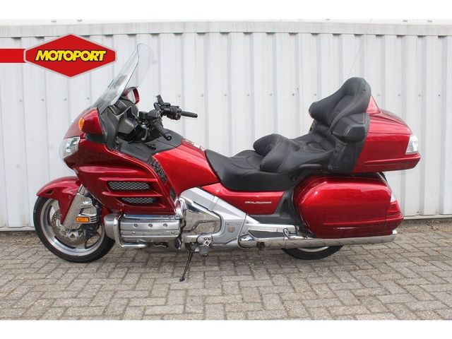 honda - gl-1800-goldwing-abs
