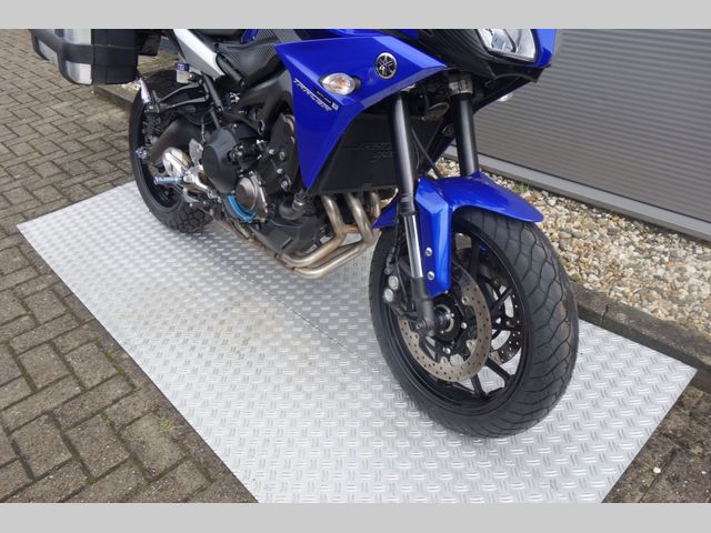 yamaha - tracer-900-abs