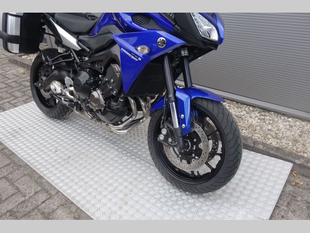 yamaha - tracer-900-abs