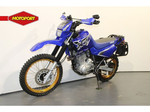 yamaha - xt-600-e