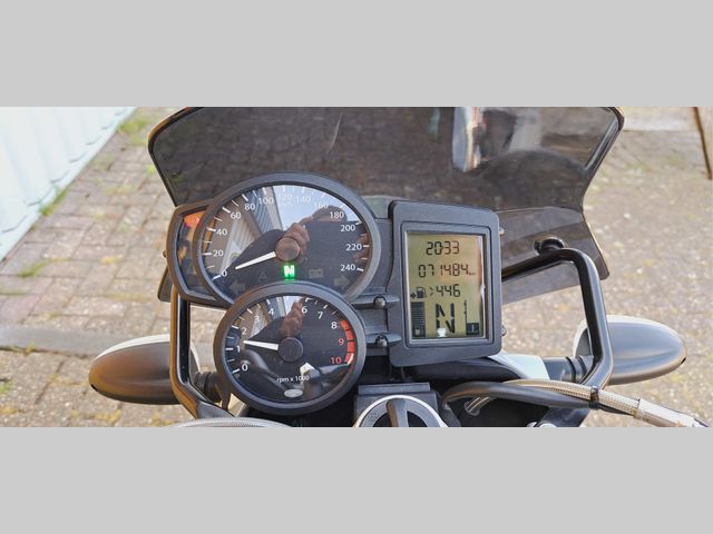bmw - r-1200-r-abs