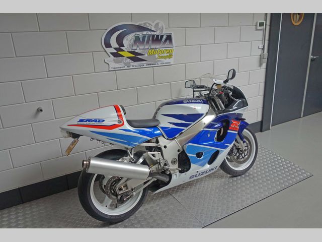 suzuki - gsx-r-750