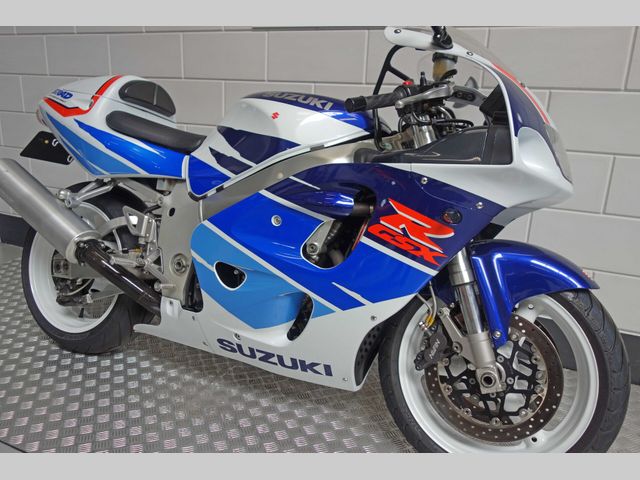 suzuki - gsx-r-750